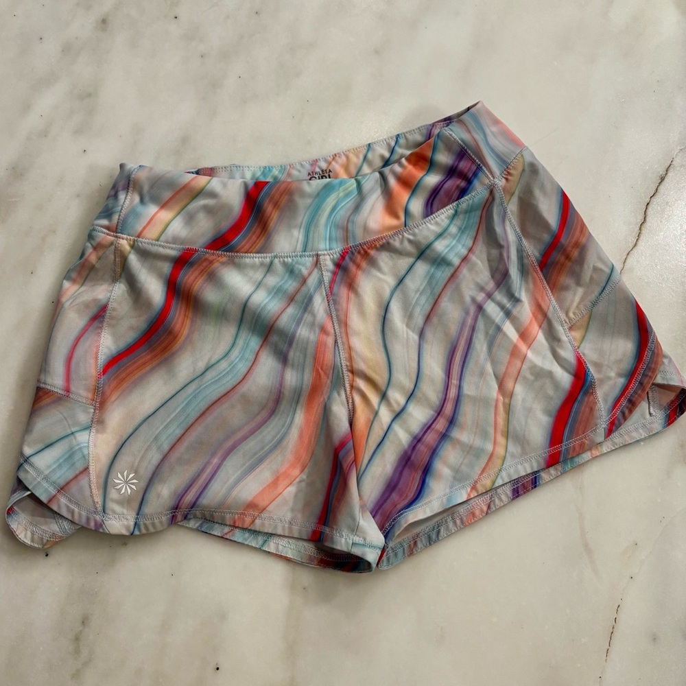 Athleta Girl Record Breaker 3” short in swirled marble (M 8-10)